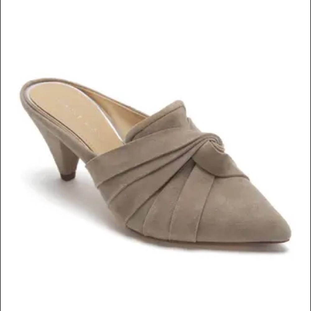 Etienne Aigner
Pavana Knot Mule